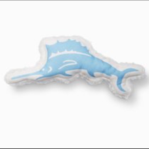 This closet features Men’s Home & Pets - Picture 1 of 3